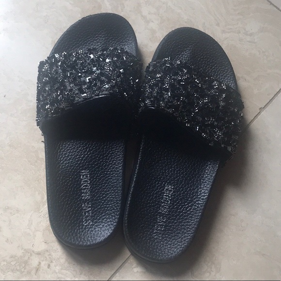 Steve Madden Slides - Picture 2 of 3